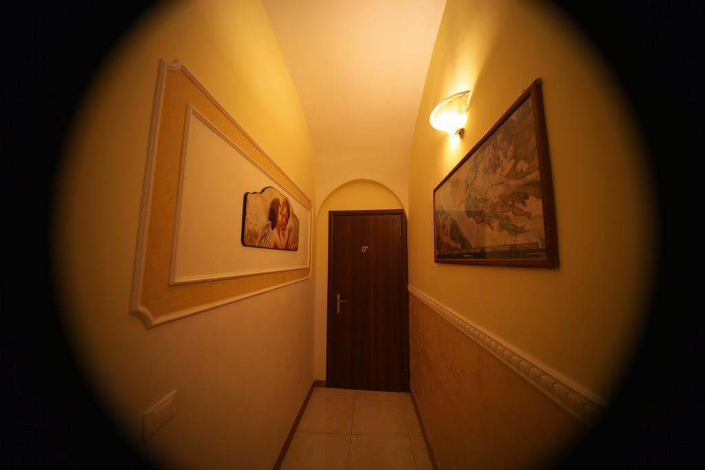 Hostel Pink Floyd روما المظهر الخارجي الصورة