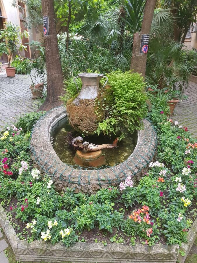 Hostel Pink Floyd روما المظهر الخارجي الصورة
